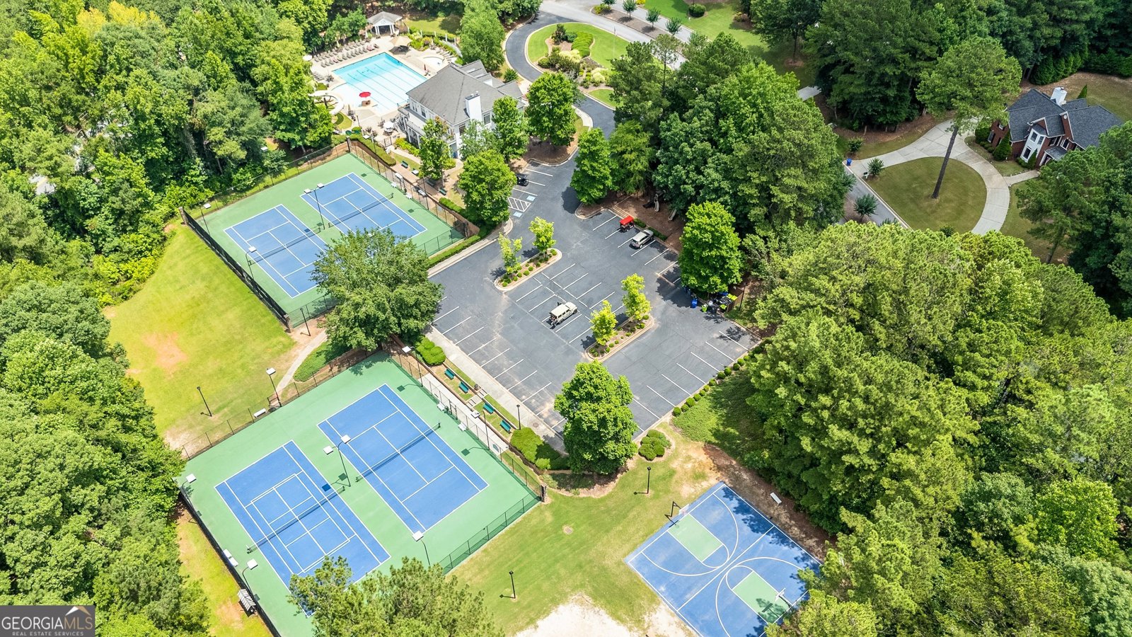 510 Stonehaven Drive Fayetteville - 39