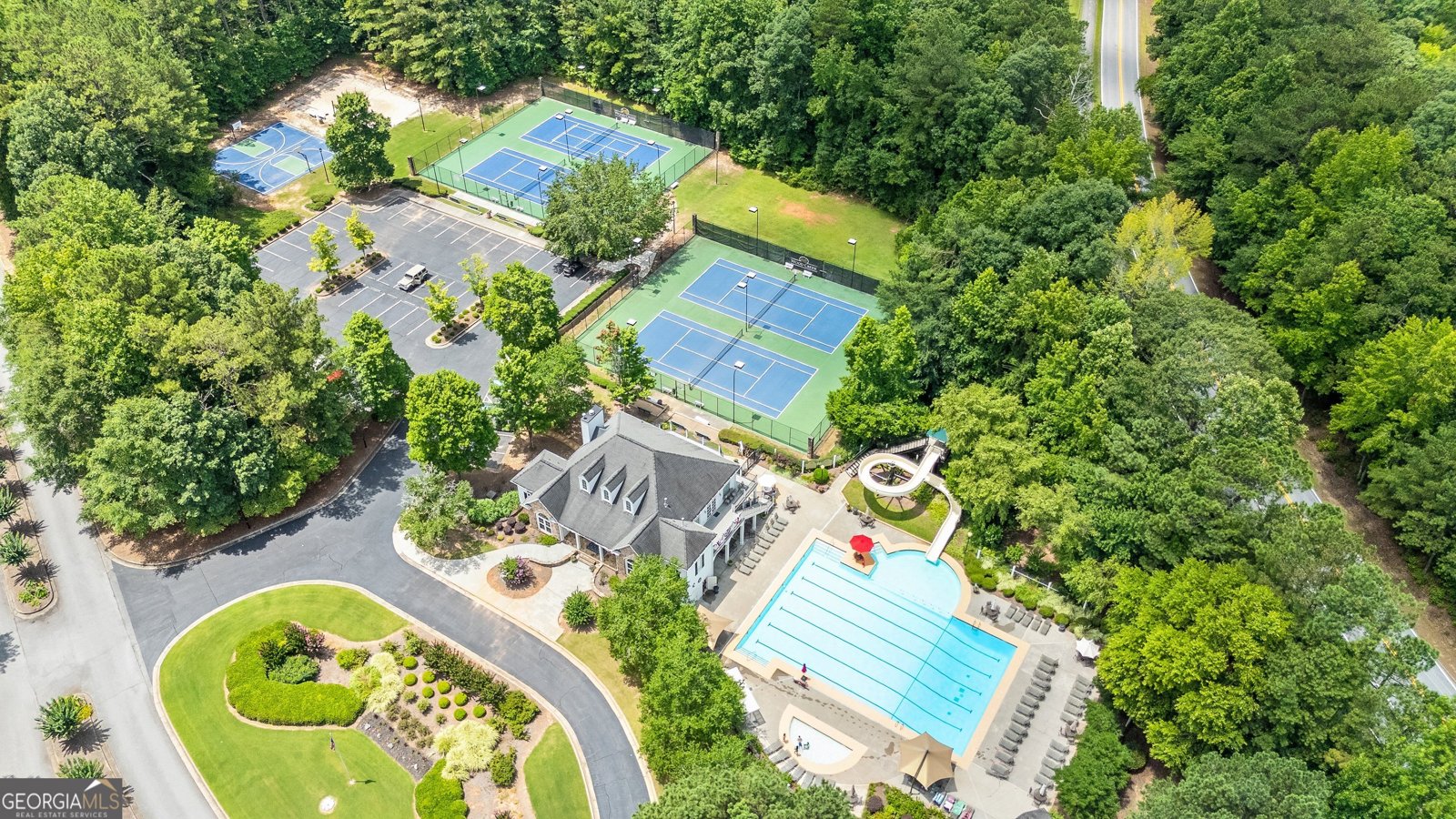 510 Stonehaven Drive Fayetteville - 40