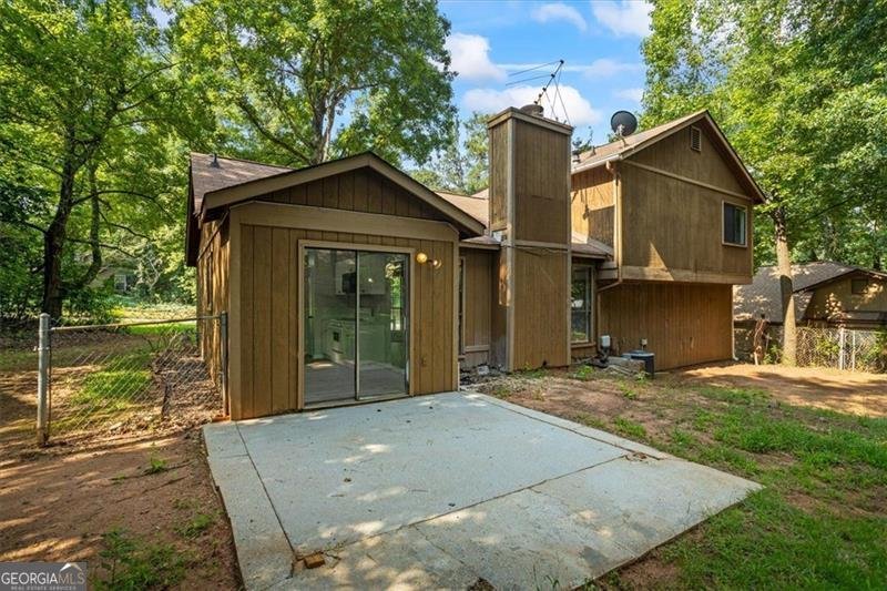 340 WINDSOR Walk Conyers - 14