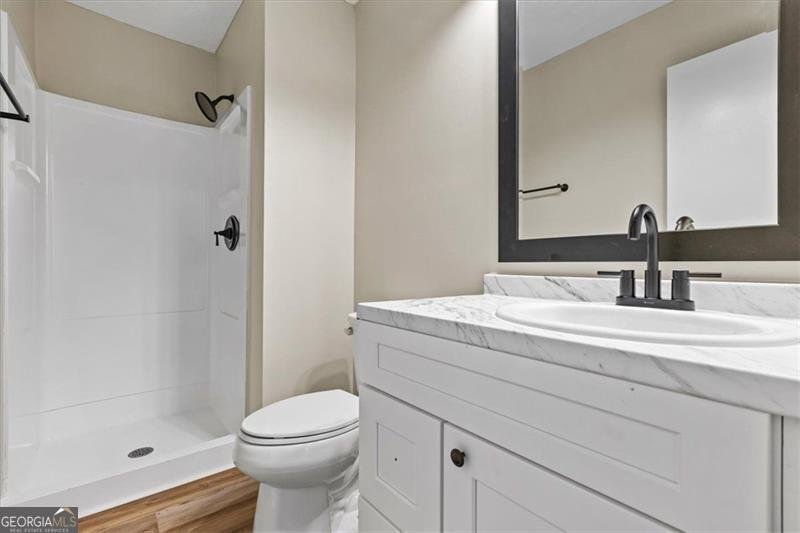 340 WINDSOR Walk Conyers - 4