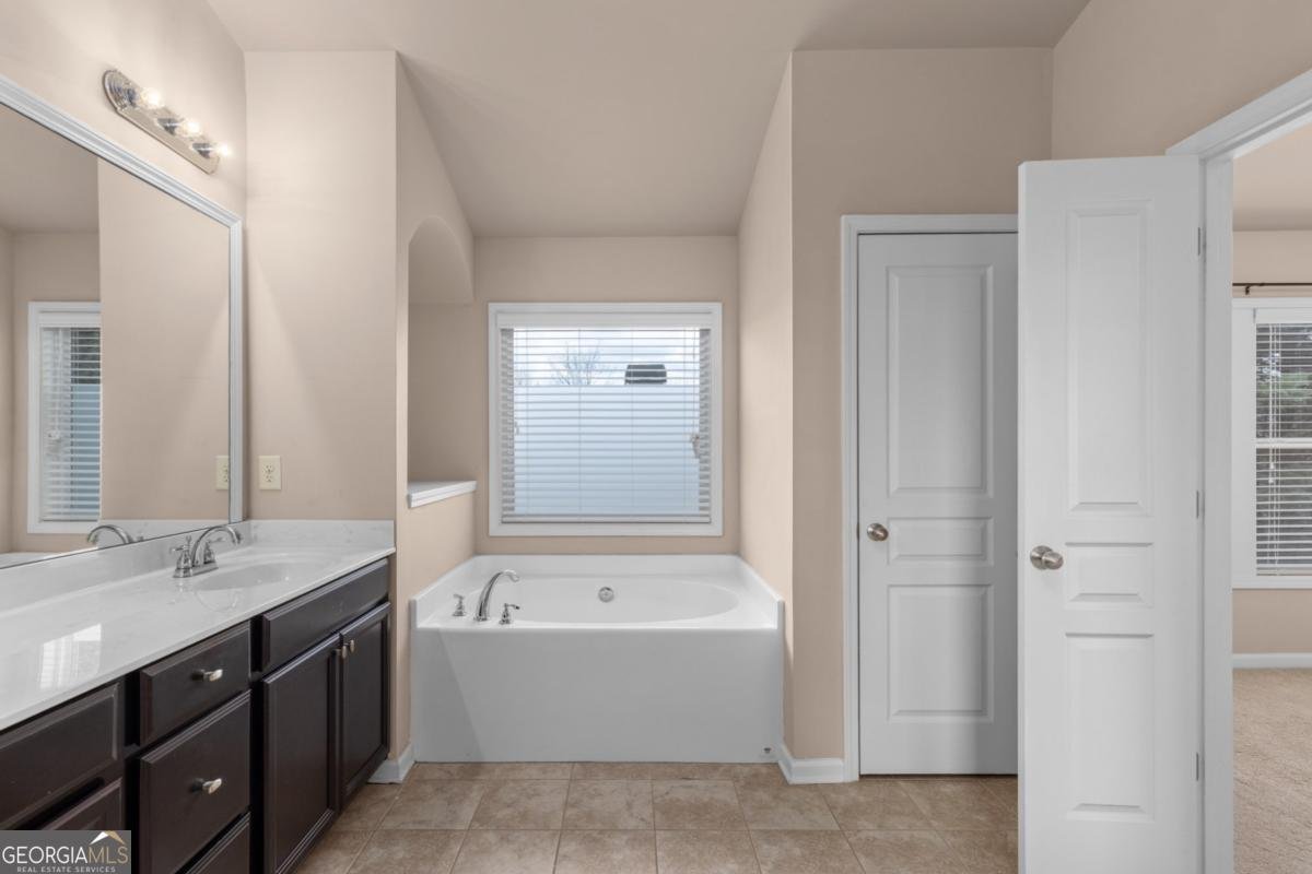 1212 Lake Point Way Suwanee - 29