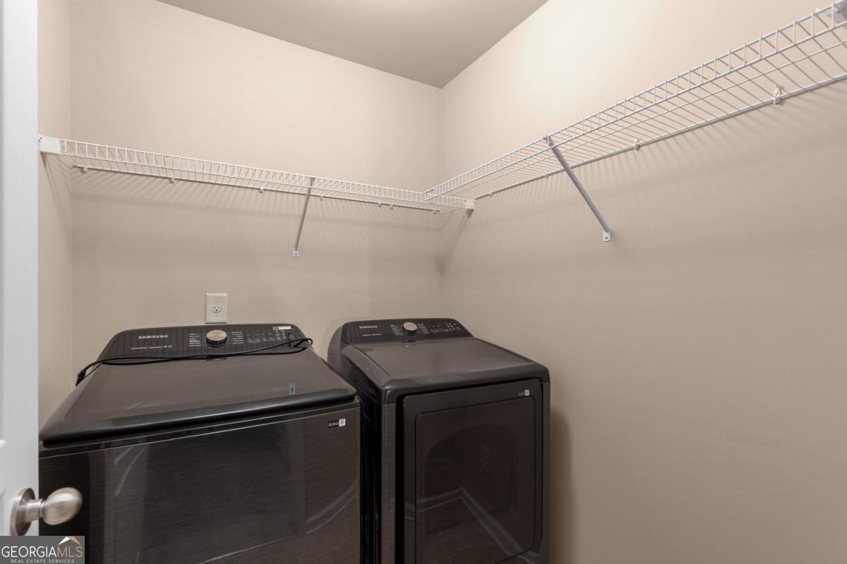 1212 Lake Point Way Suwanee - 33