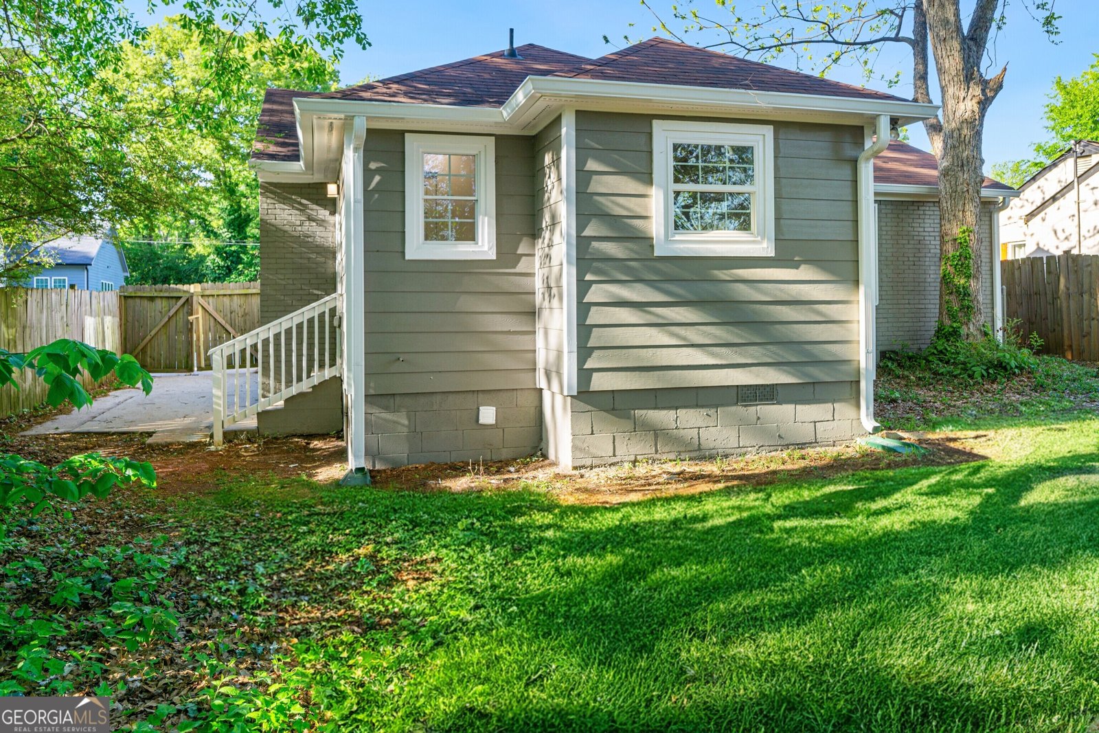 1258 Lyle Avenue East Point - 34