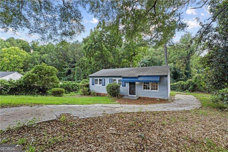 2436 Clarissa Drive Atlanta - 2