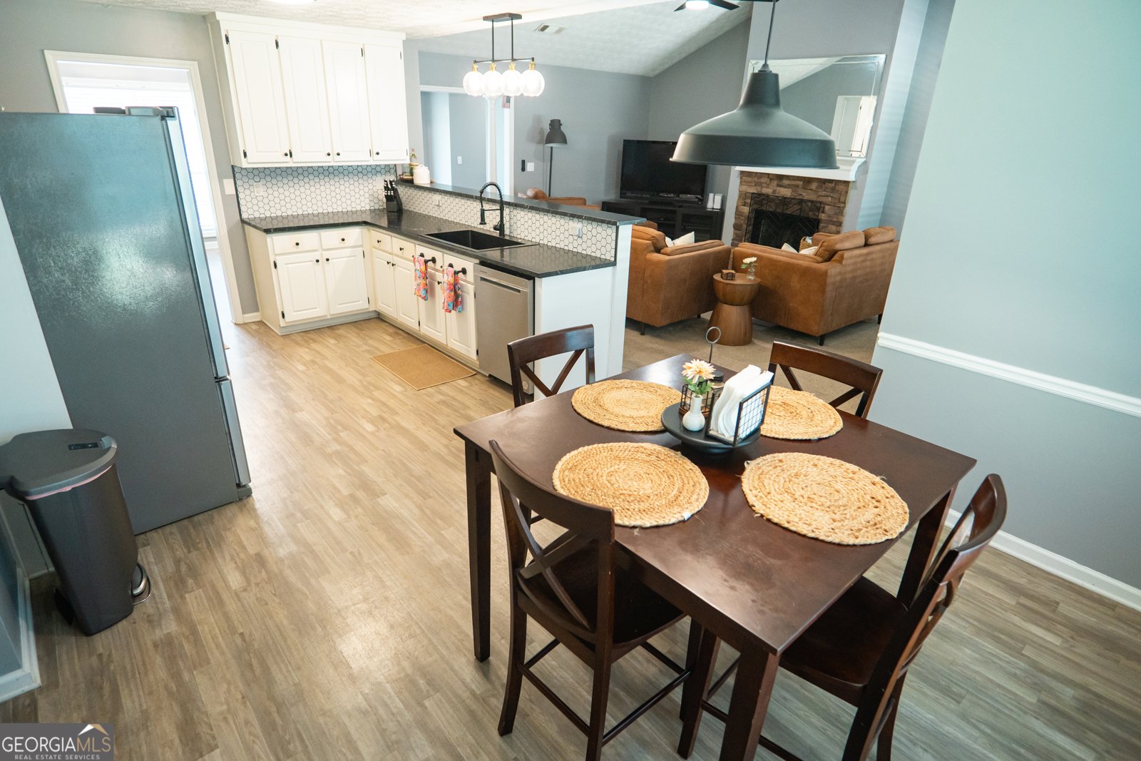 1415 Red Oak Way Winder - 12