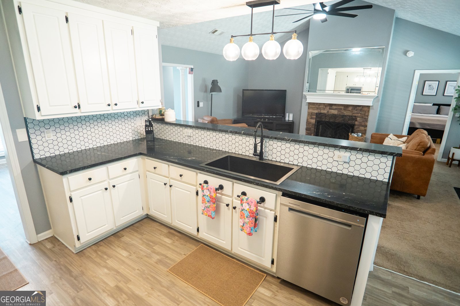 1415 Red Oak Way Winder - 14