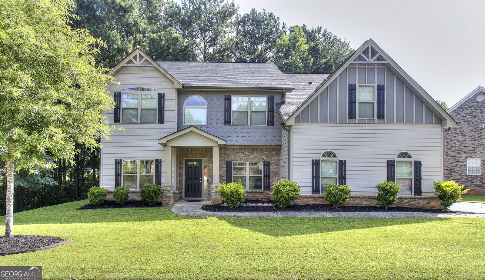 2817 Village Park Drive Ellenwood - 1