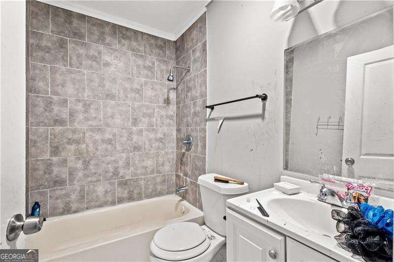 1324 Almont Drive Atlanta - 3