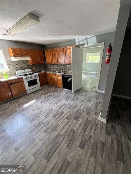 4402 Highland Road Decatur - 7