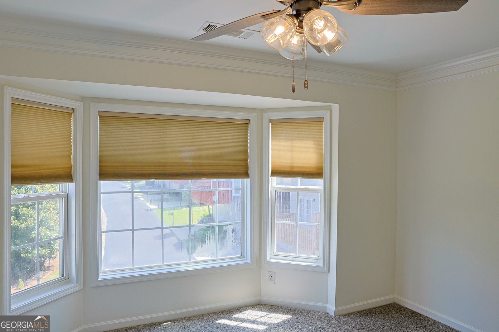 3761 Lake Point Boulevard Suwanee - 32