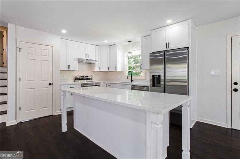 504 Milligan Drive Stone Mountain - 3
