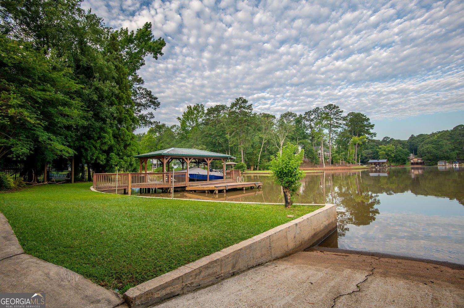 275 Reeves Road Road Jackson - 48