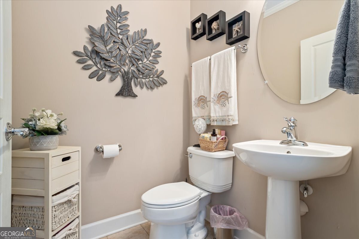 218 Begonia Court Griffin - 2
