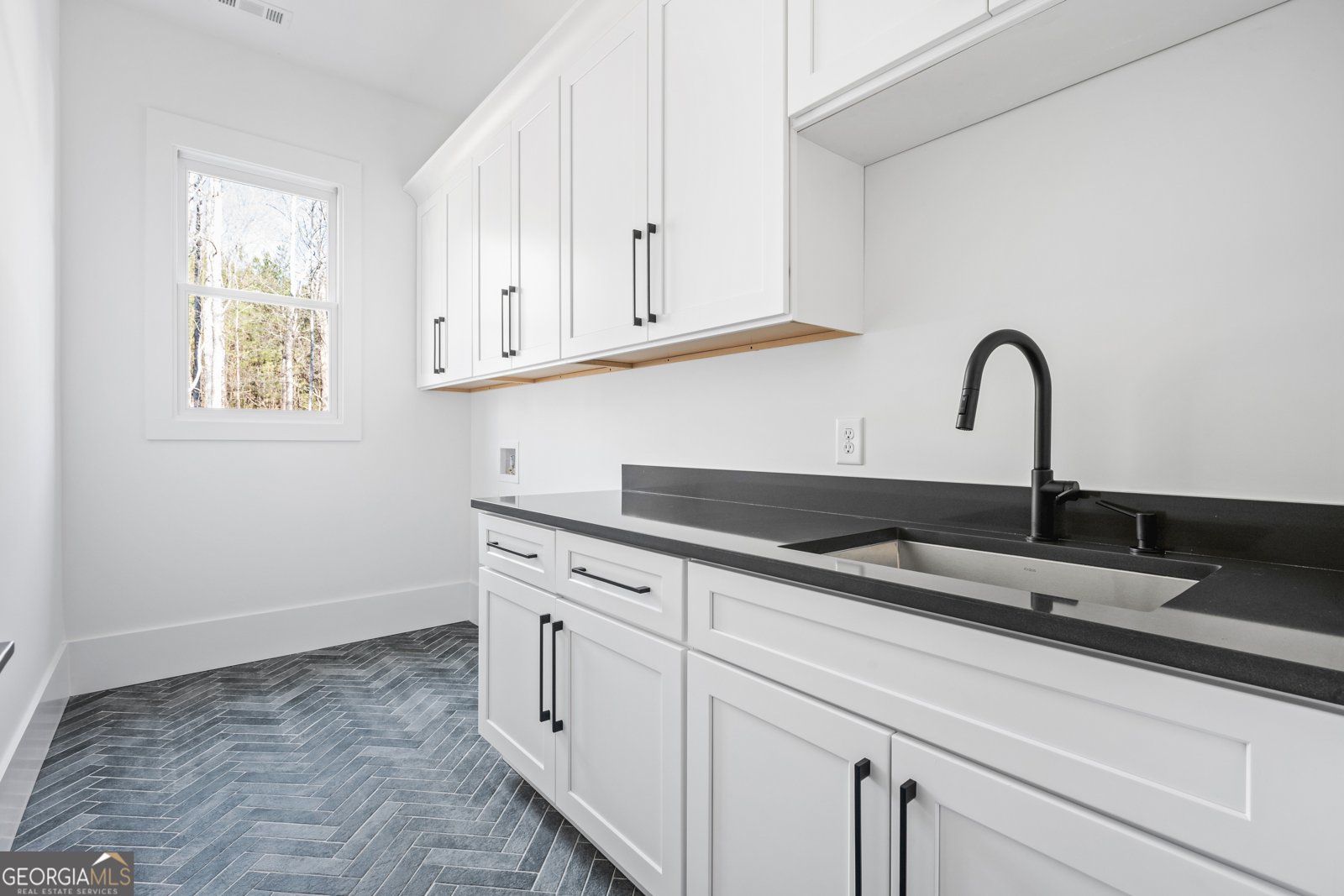 18390 Birmingham Highway Alpharetta - 19