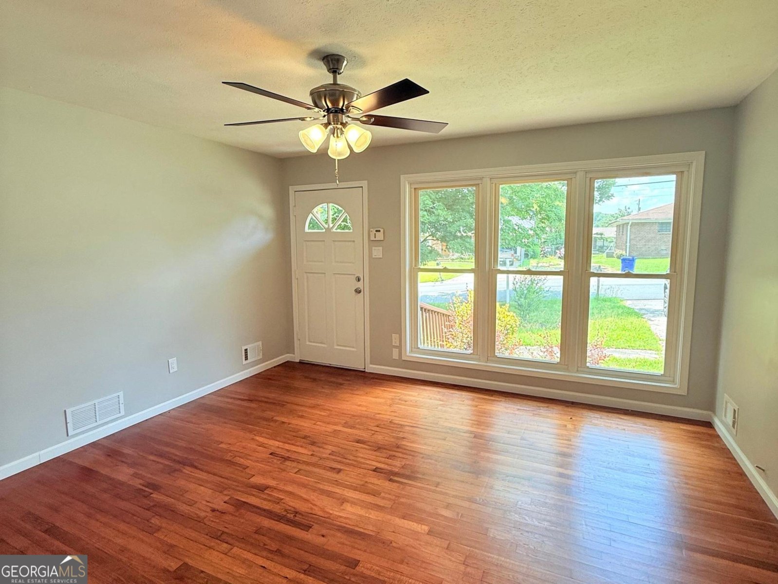 1098 Laurel Lane Conyers - 2