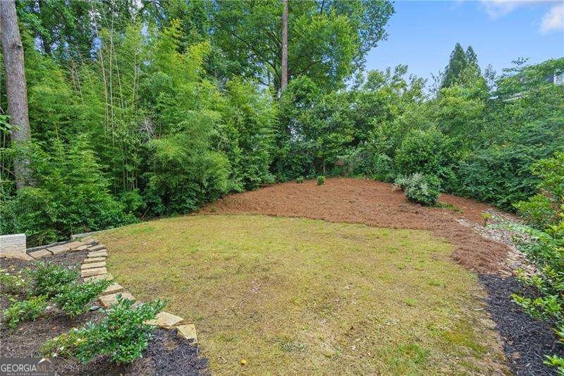 1433 Wessyngton Road Atlanta - 43