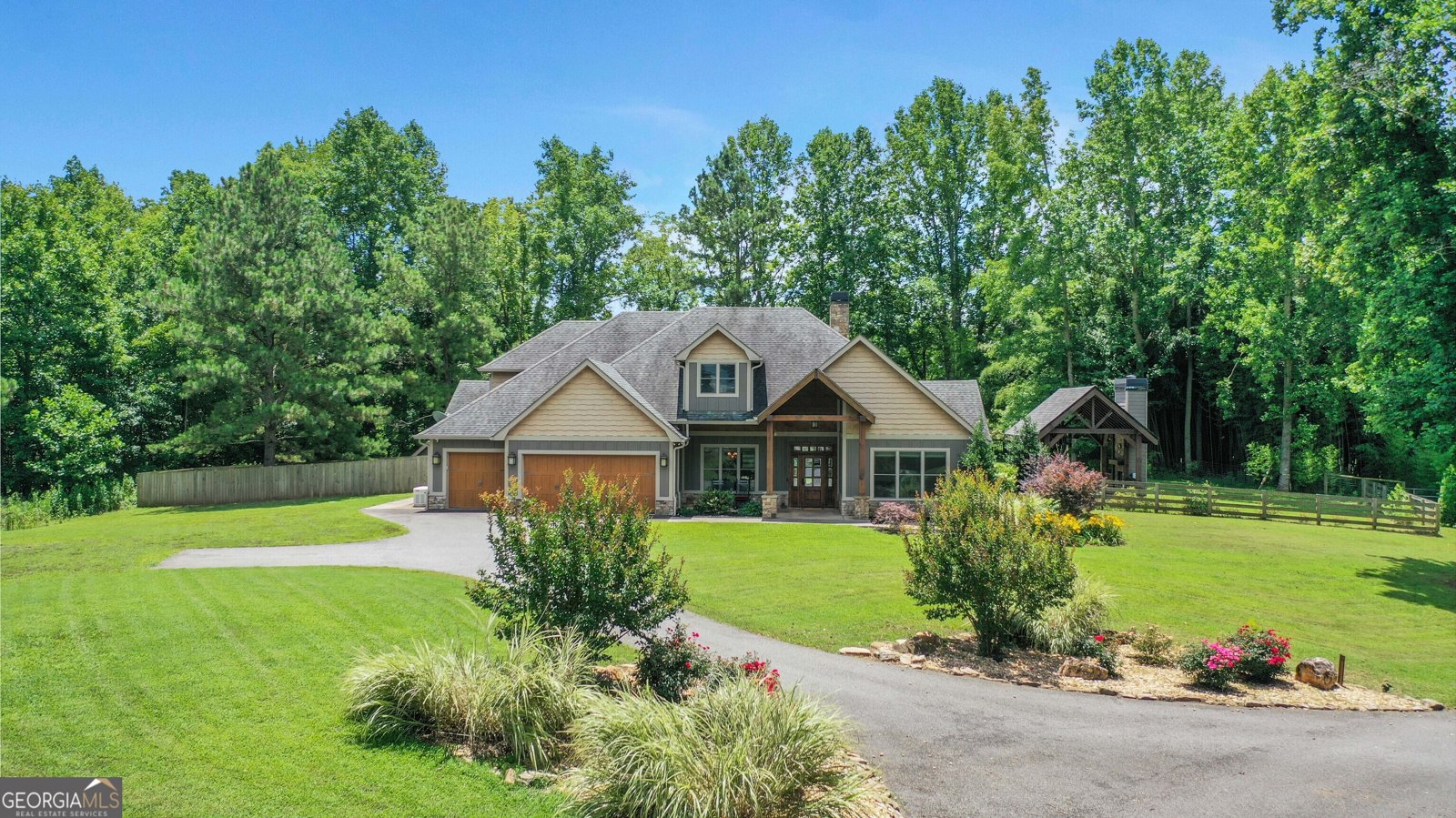157 LAKOTA Drive Dawsonville - 1