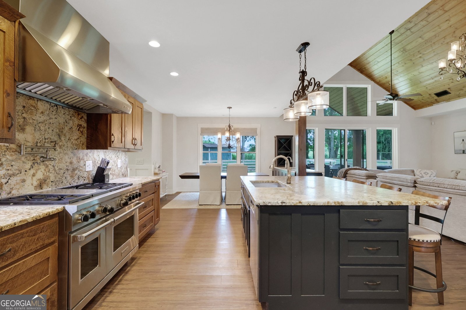 157 LAKOTA Drive Dawsonville - 16