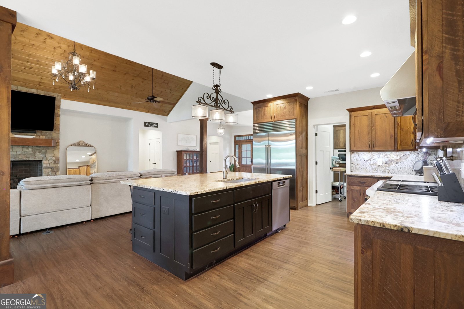 157 LAKOTA Drive Dawsonville - 18