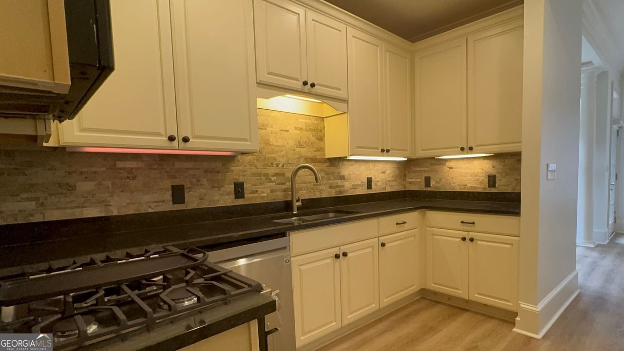 77 Peachtree Place Atlanta - 16