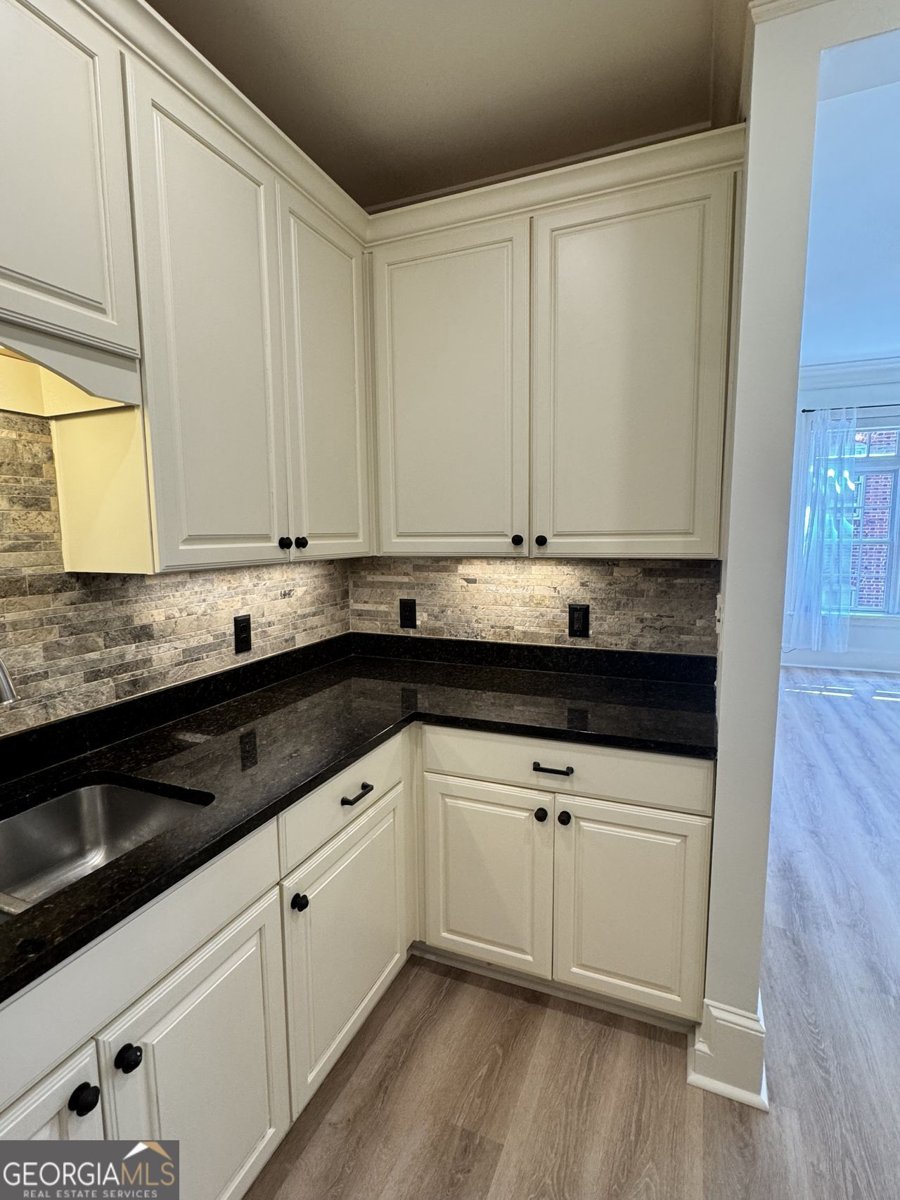 77 Peachtree Place Atlanta - 17