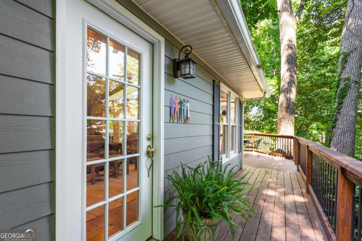 8425 Lynn Drive Gainesville - 1