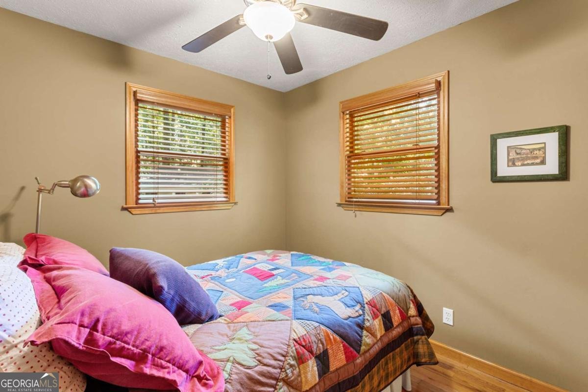 8425 Lynn Drive Gainesville - 18