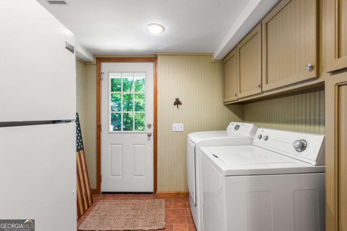 8425 Lynn Drive Gainesville - 26