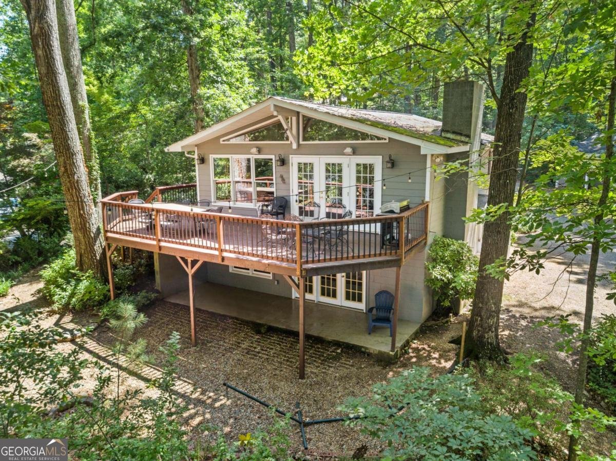 8425 Lynn Drive Gainesville - 31