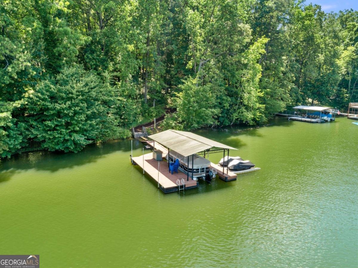 8425 Lynn Drive Gainesville - 43