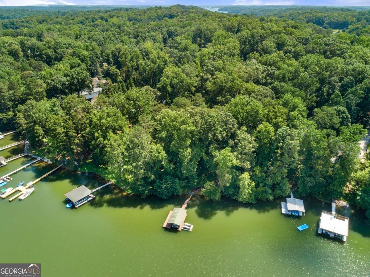 8425 Lynn Drive Gainesville - 45