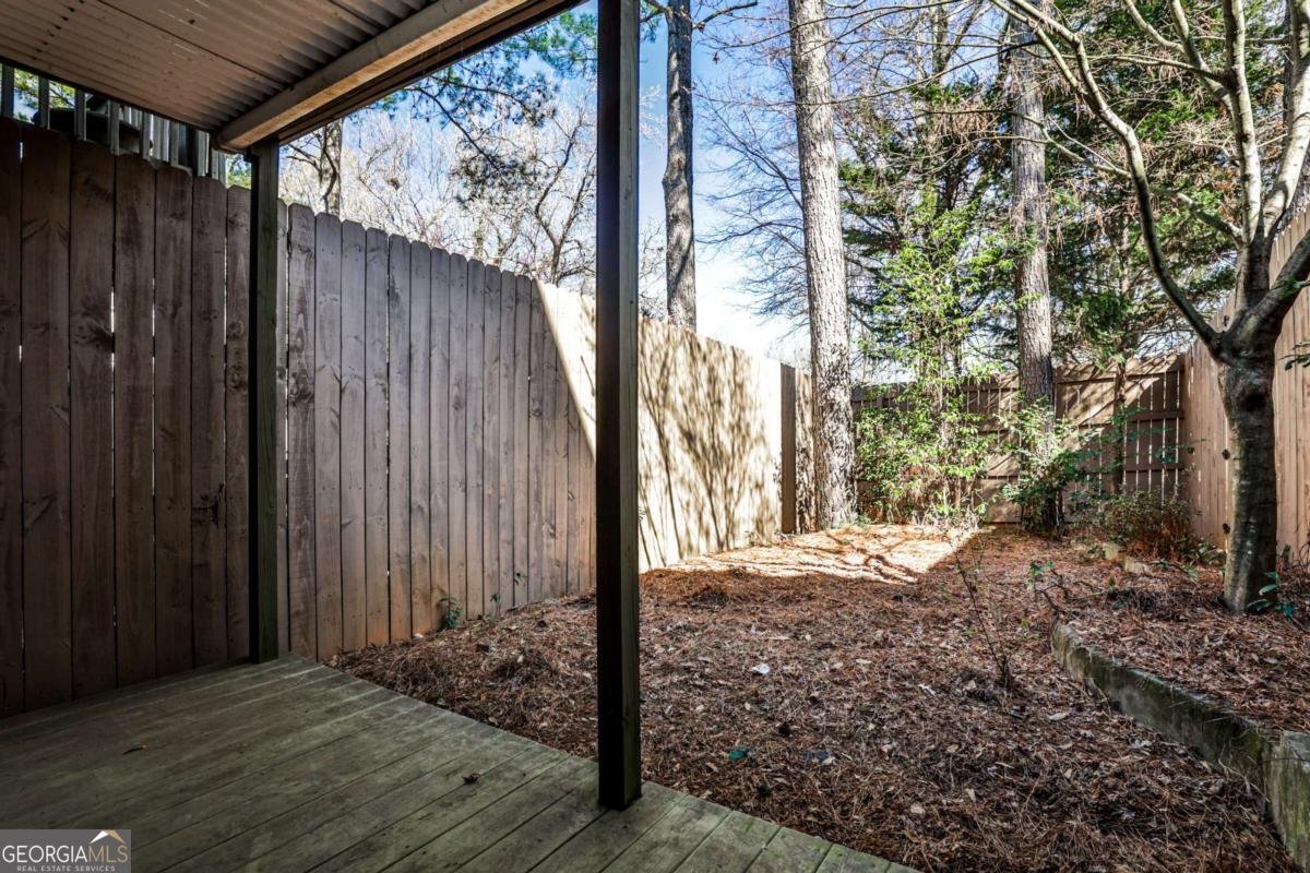 1126 VILLAGE Court Atlanta - 23
