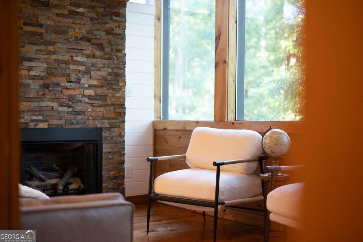 365 Browns Cove Road Blue Ridge - 81