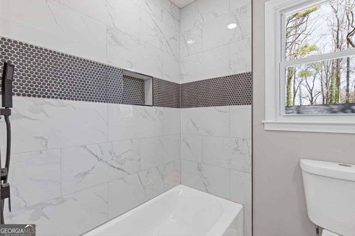 5277 Cardinal Lane Lilburn - 14