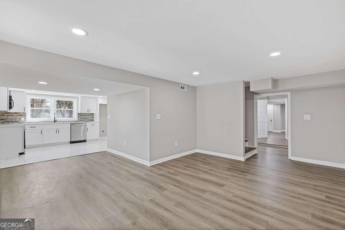 5277 Cardinal Lane Lilburn - 19