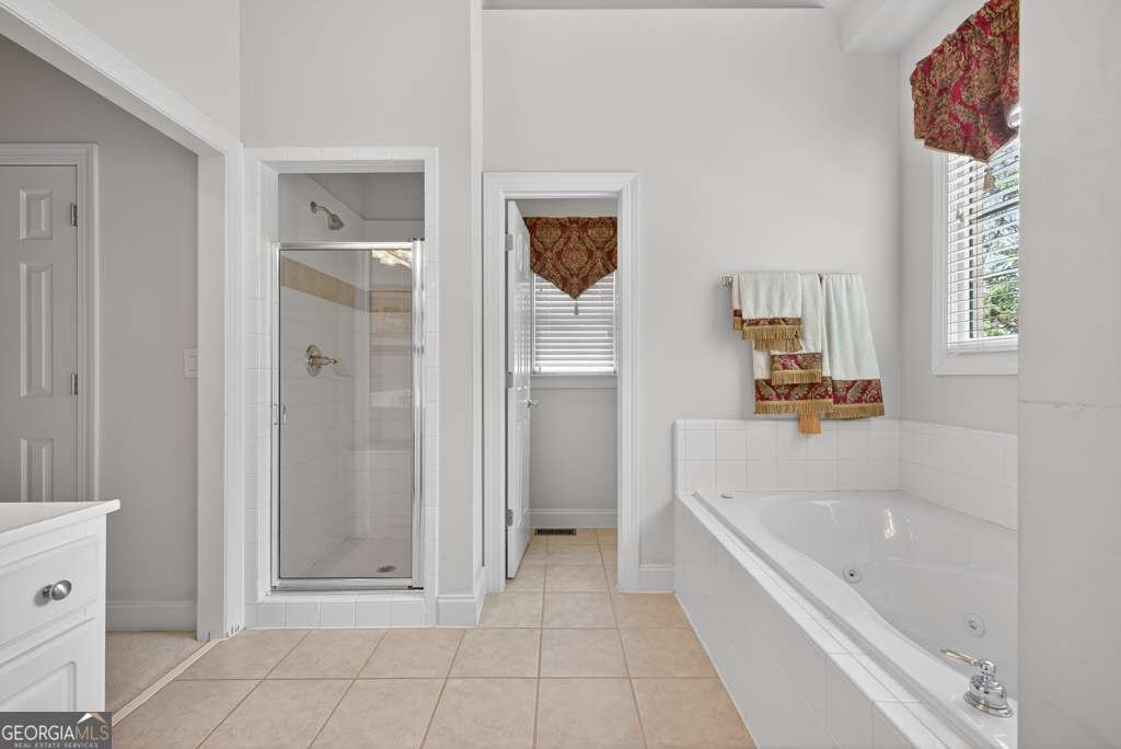 2002 Ivy Ridge Road Smyrna - 27
