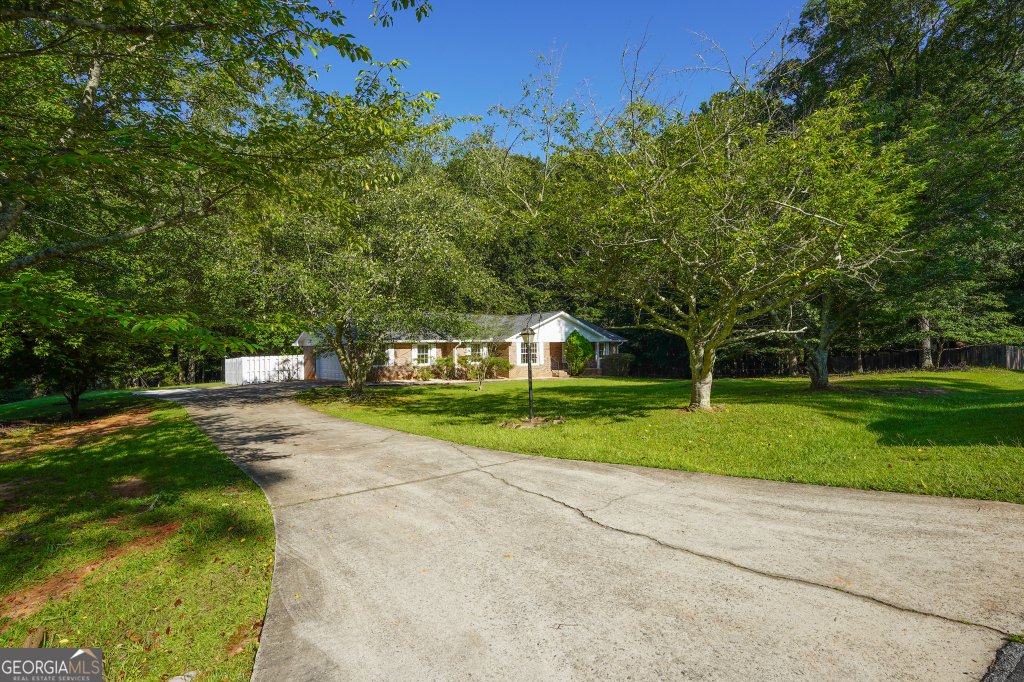115 Brookwood Lane Fayetteville - 2