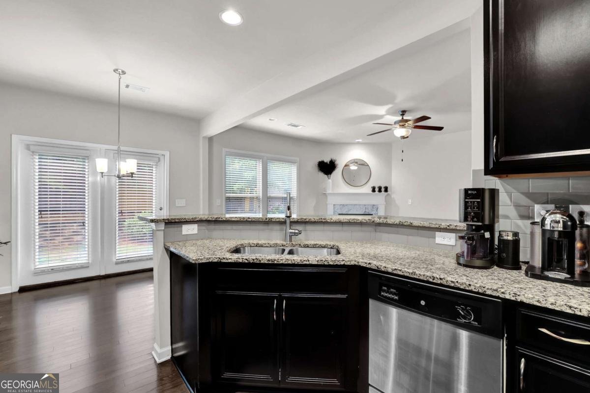 2638 Village Park Bend Duluth - 9