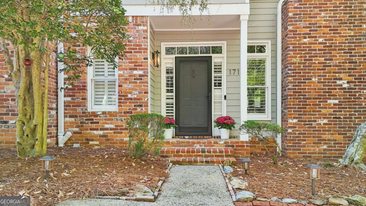 171 Riverview Trail Roswell - 3