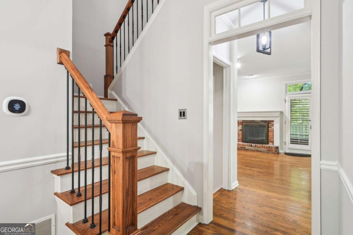 171 Riverview Trail Roswell - 4