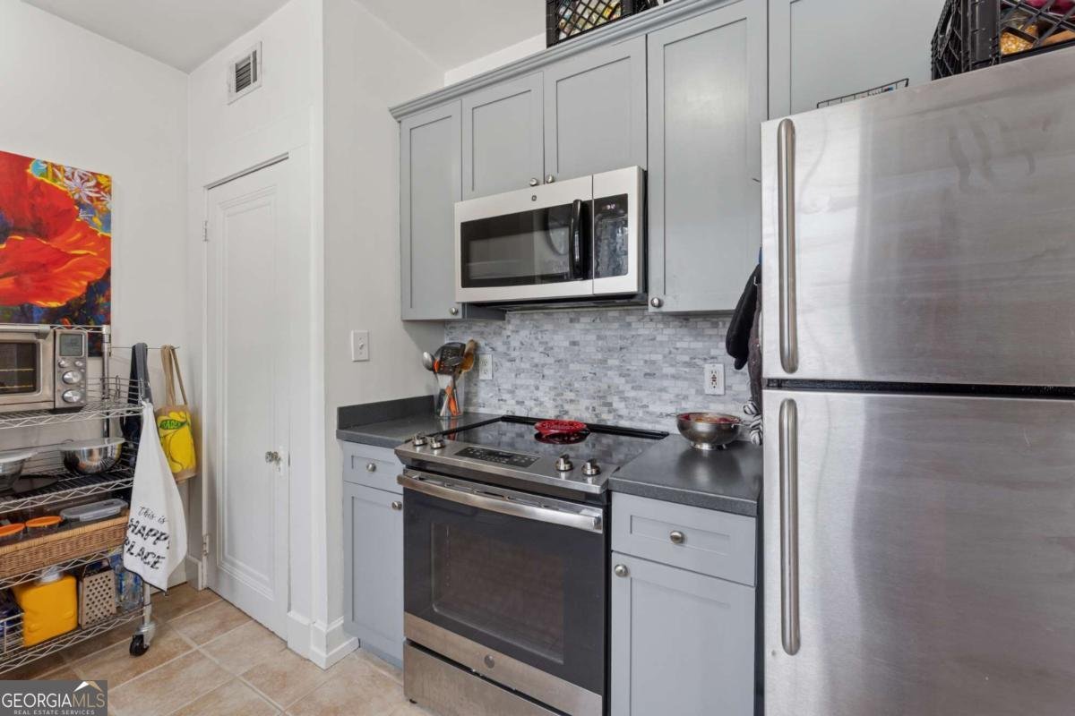 1026 Saint Charles Avenue Atlanta - 11