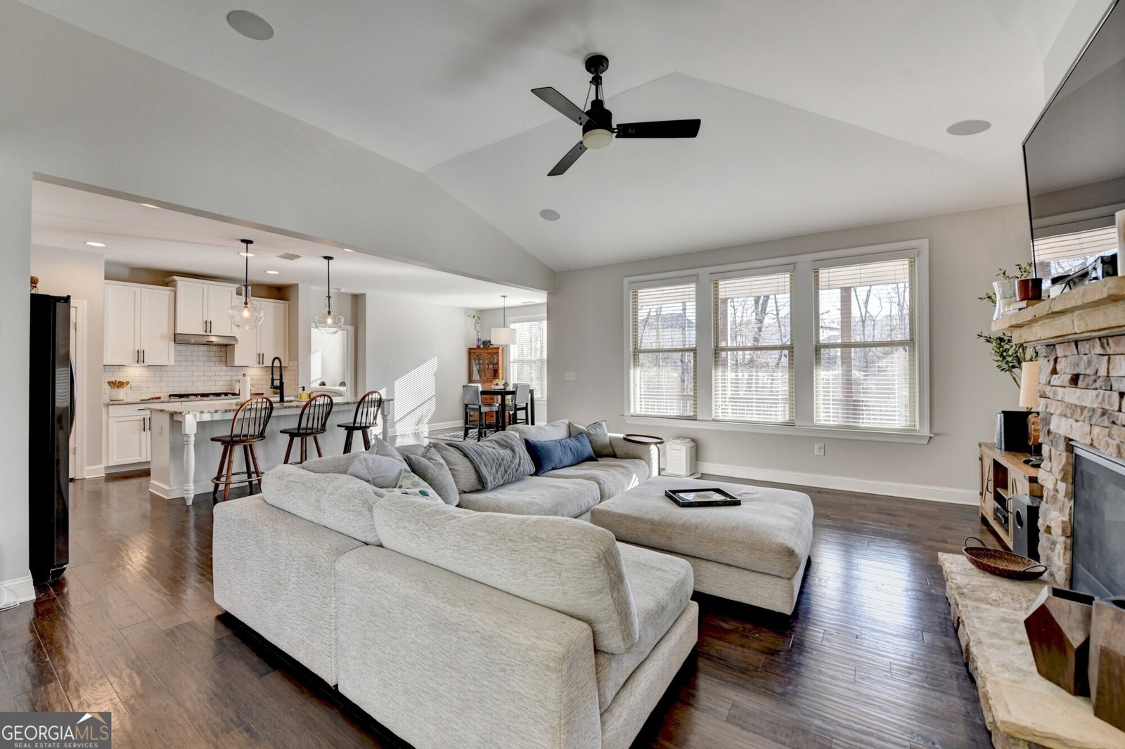 1431 Torrington Drive Auburn - 5