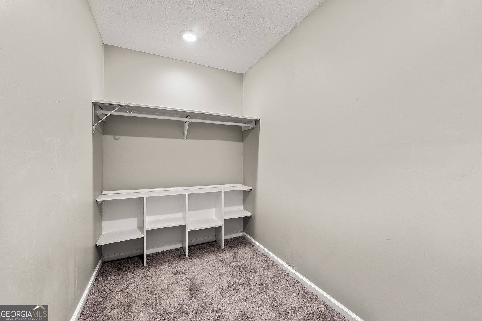 3142 PHEASANT DECATUR - 2