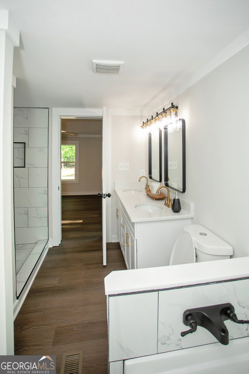216 Howard Road Barnesville - 23