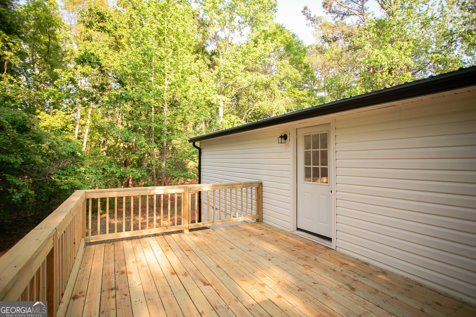 216 Howard Road Barnesville - 27