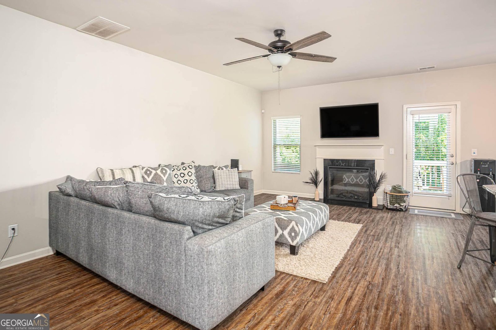 2051 Massey Lane Winder - 1