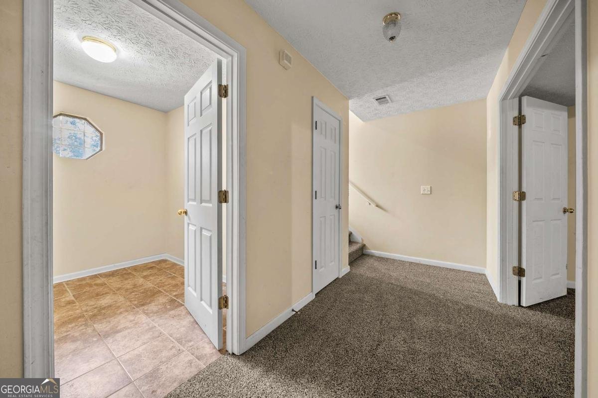 5718 Hidden Brook Circle Atlanta - 25