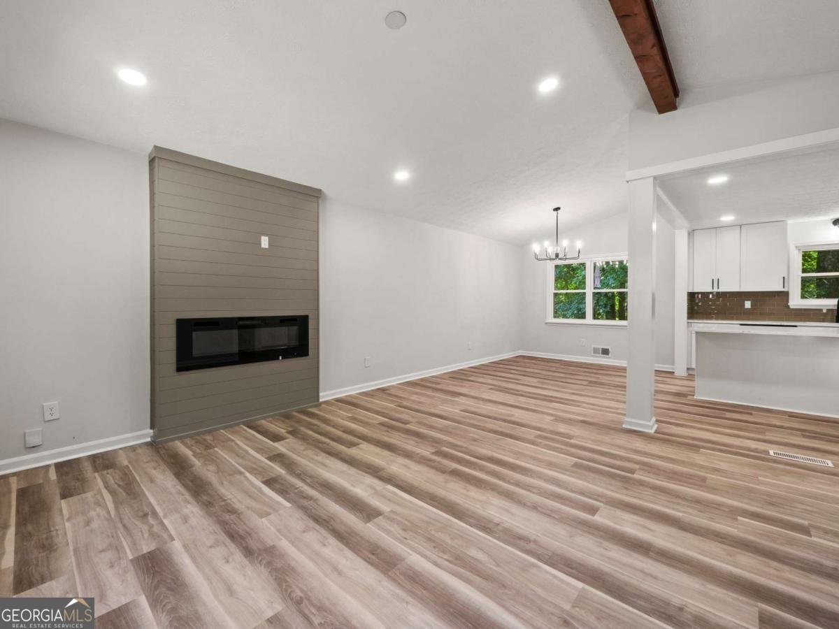 975 Memory Lane Lawrenceville - 22