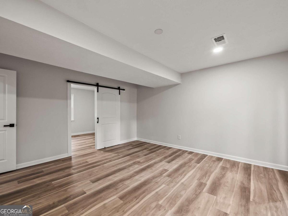 975 Memory Lane Lawrenceville - 36