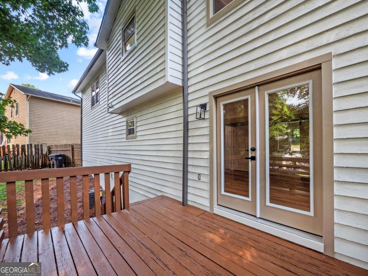 975 Memory Lane Lawrenceville - 45